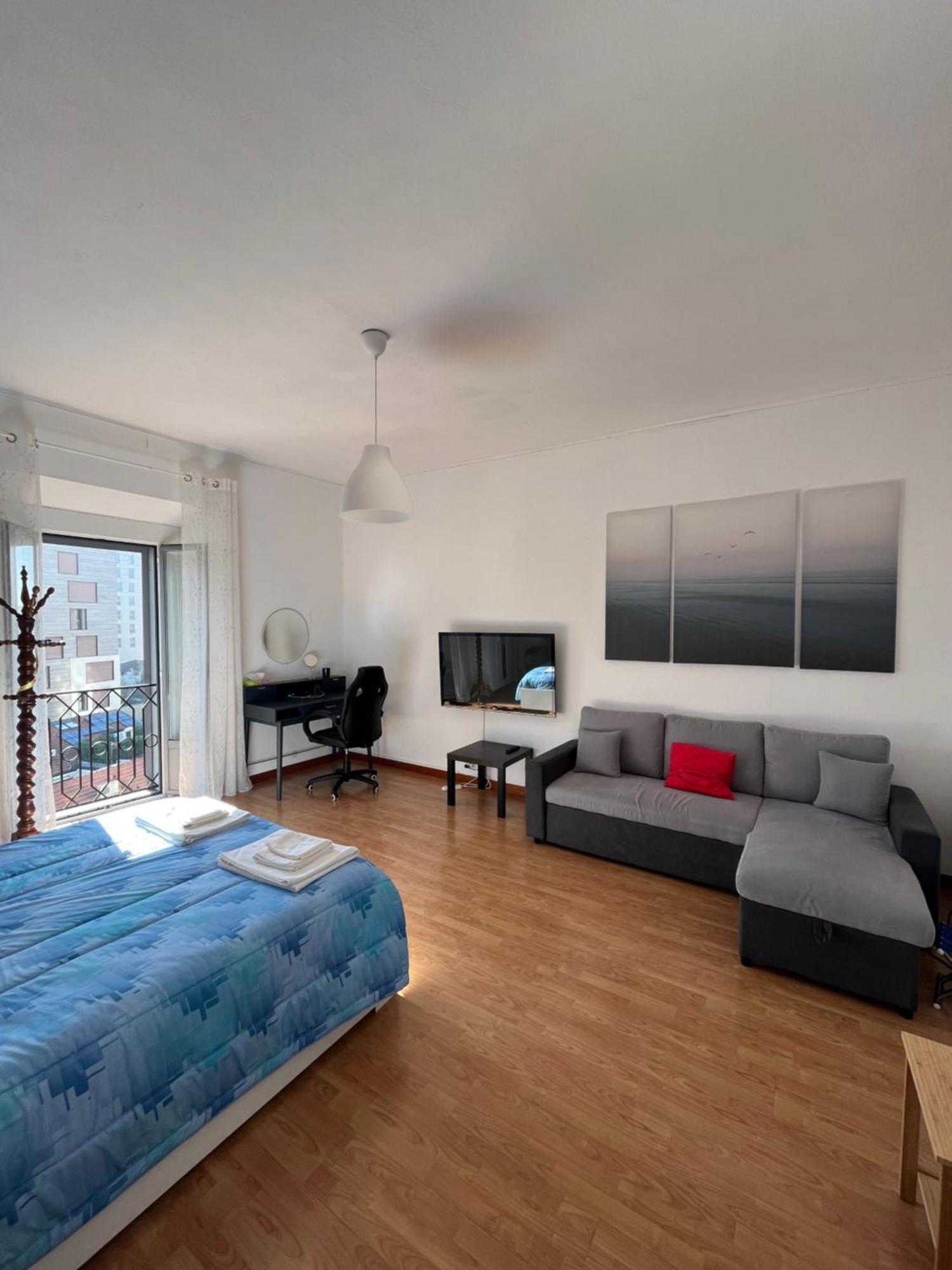 Molis'S House Hotel Милано Екстериор снимка